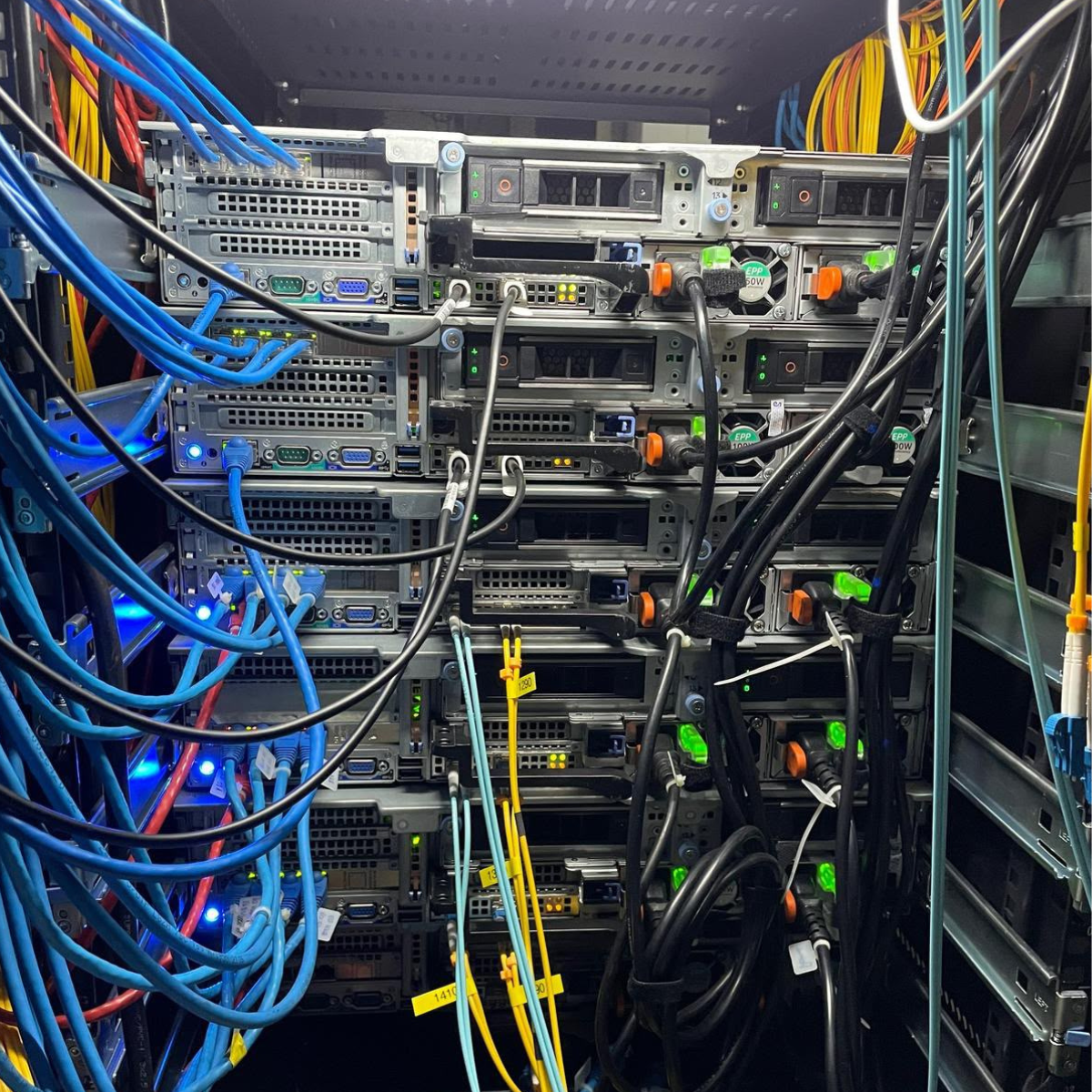 Dokumentasi ruang server